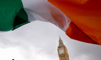 Irlanda aprueba un ingreso básico para artistas, músicos y creativos: así funcionará (1)