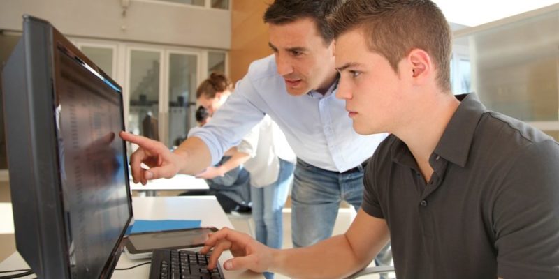 Definición y ventajas de la capacitación en el entorno laboral (2)